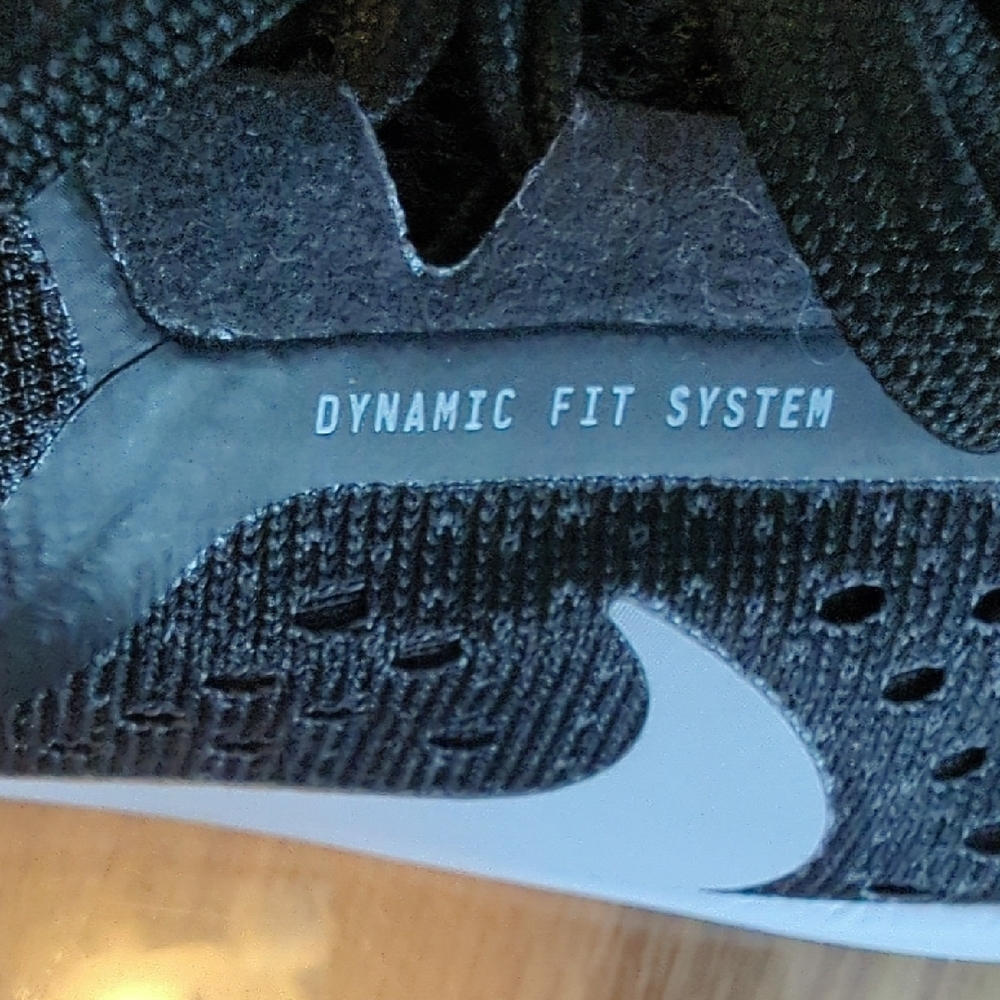 Nike Women's Black Athletic Shoes with White Accents - Picture 4 of 8